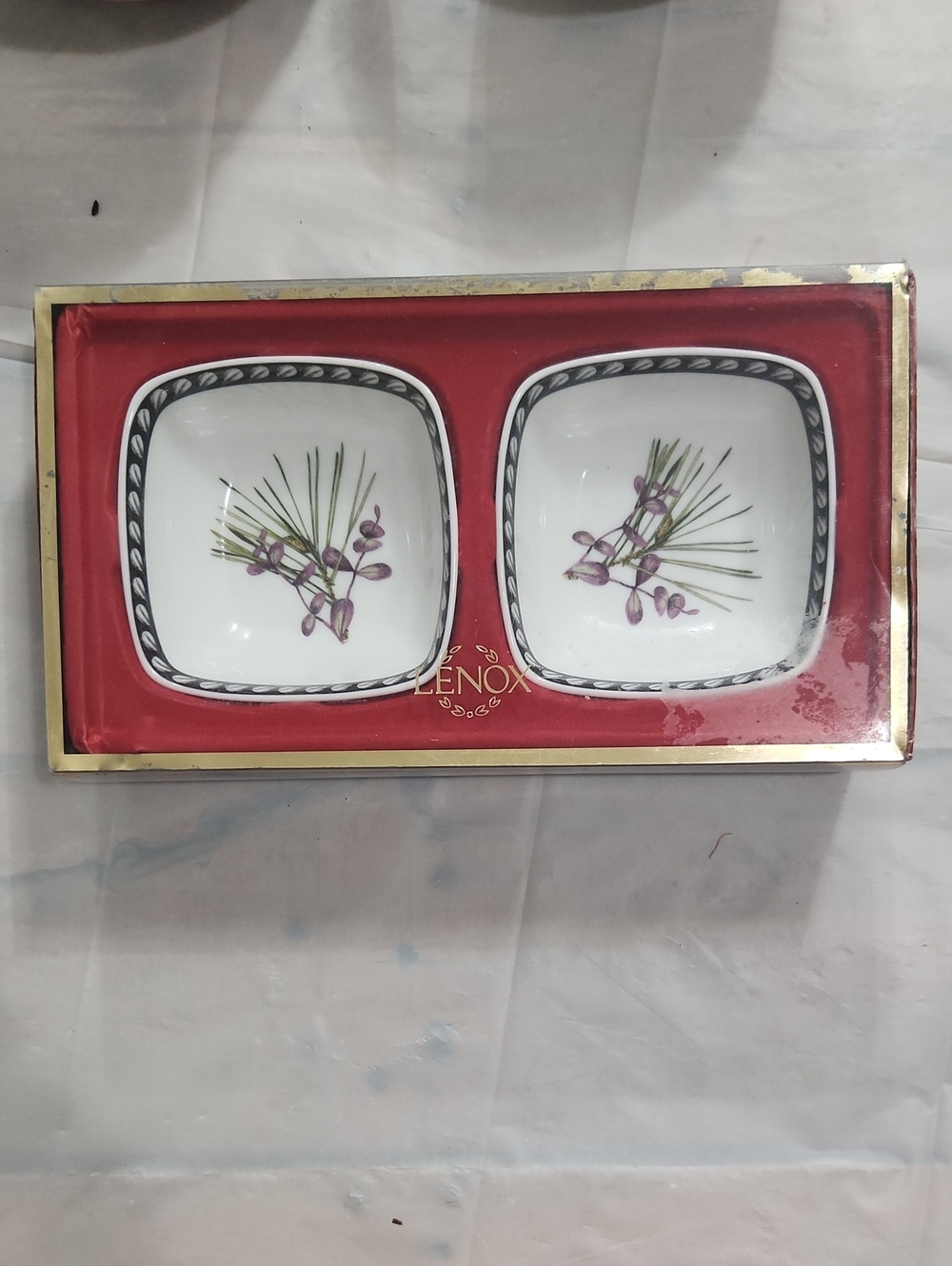 Set Of 2 Lenox Dipping Etched bowls With Beautiful Nature Design, Secured In Box